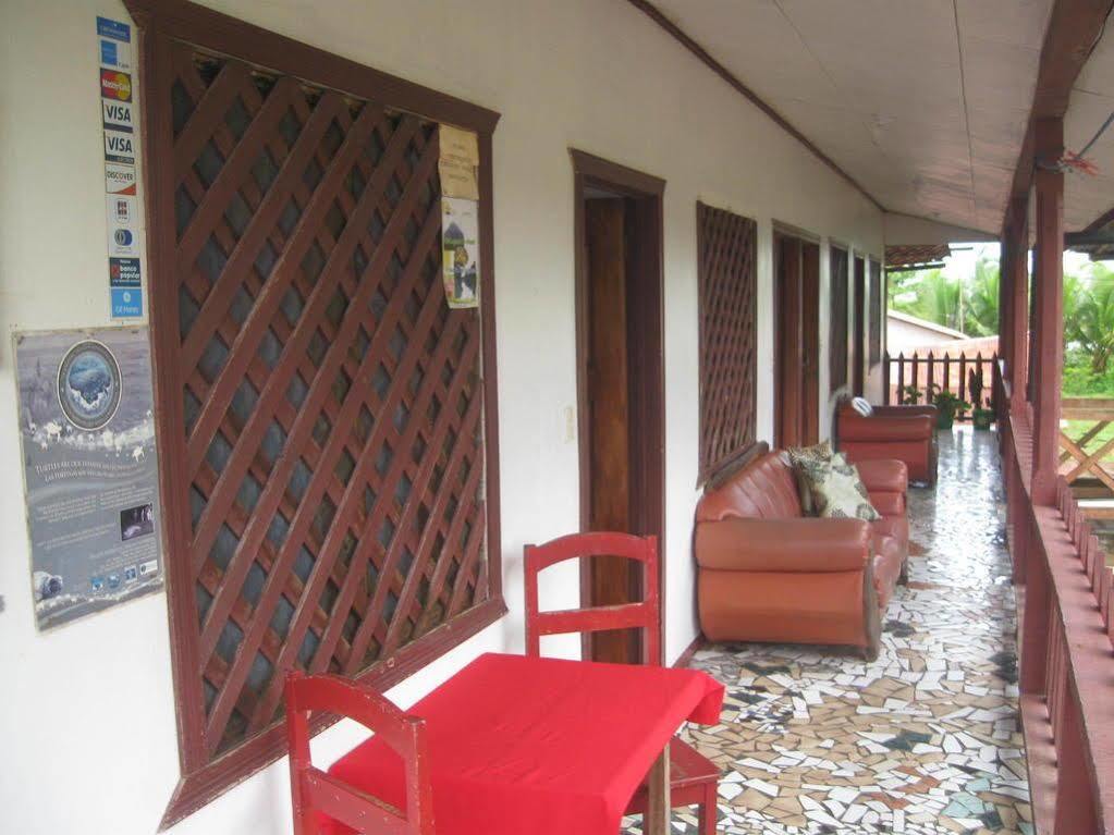 Cabinas Miss Miriam 2 Tortuguero Exterior photo