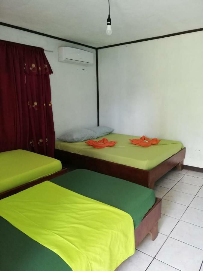 Cabinas Miss Miriam 2 Tortuguero Exterior photo