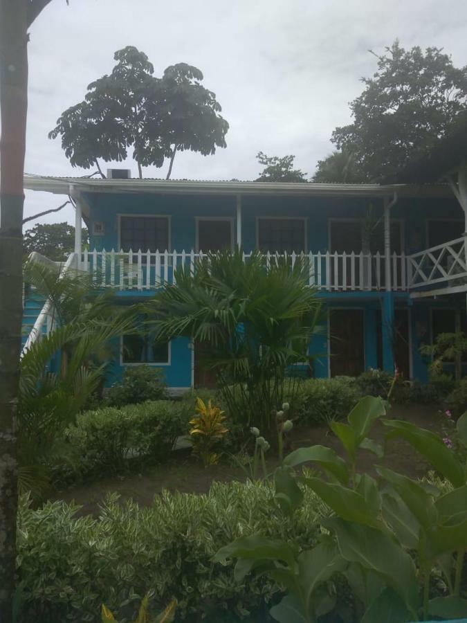 Cabinas Miss Miriam 2 Tortuguero Exterior photo